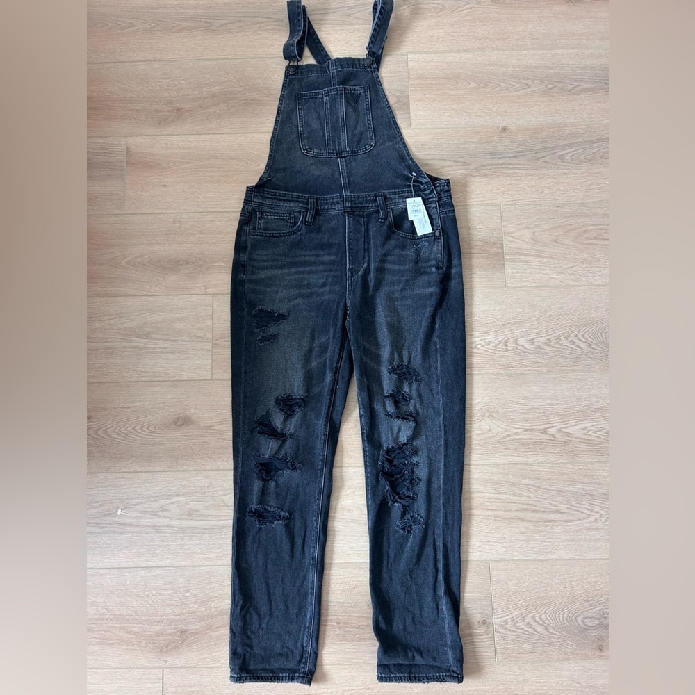 American Eagle Women’s black distressed overalls Size Medium Western NWT - Picture 1 of 7